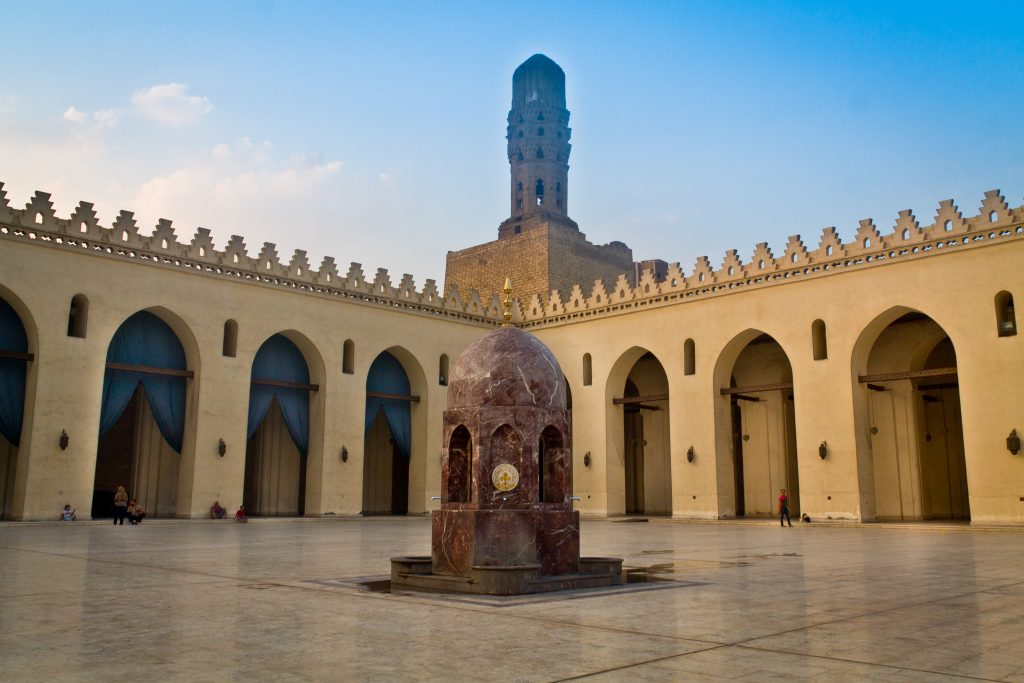 Мечеть Аль-Хакима Каир что посмотреть