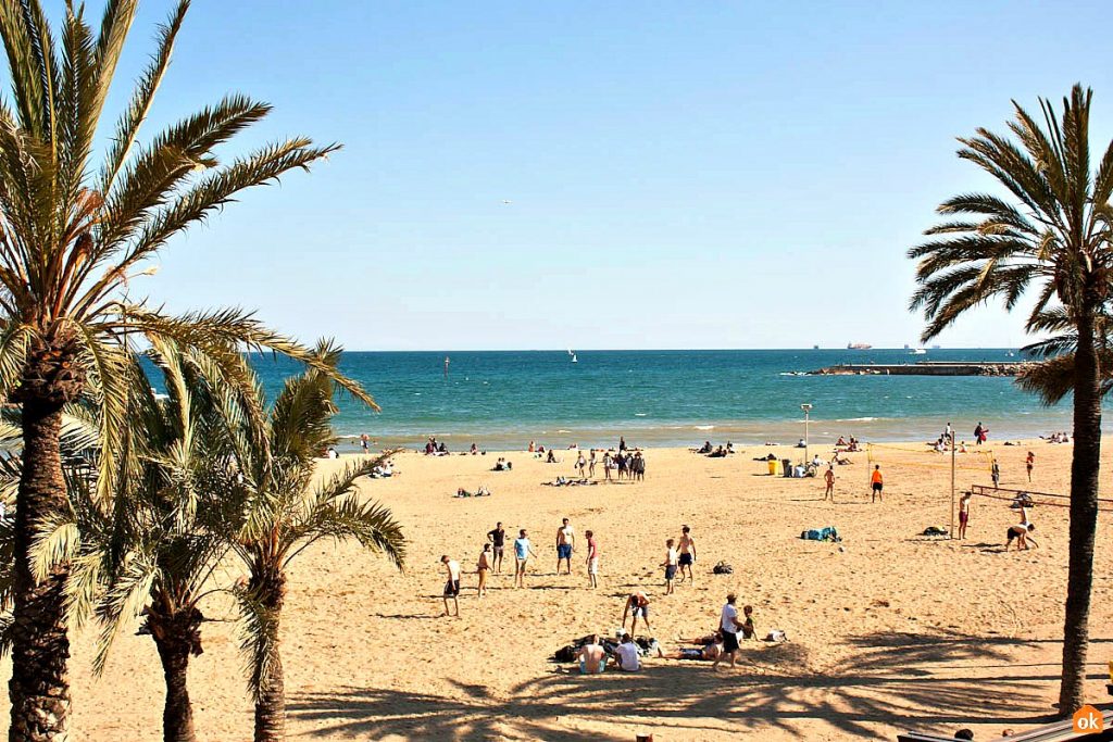 Пляж Соморростро Барселона Испания