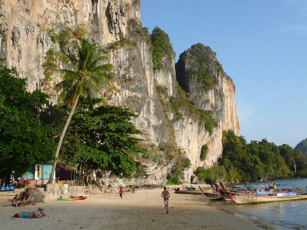 Пляж Ton Sai
