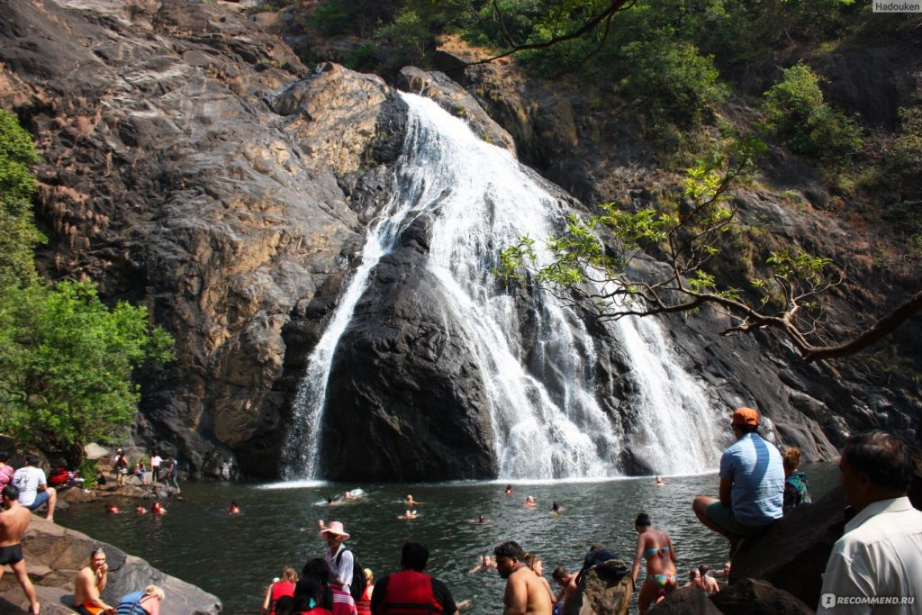 Экскурсия к водопадам Гоа